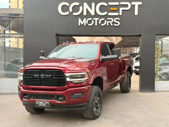 RAM 3500 6.7 I6 TURBO DIESEL LARAMIE NIGHT EDITION CD 4X4 AUTOMÁTICO RAM 3500 6.7 I6 TURBO DIESEL LARAMIE NIGHT EDITION CD 4X4 AUTOMÁTICO
